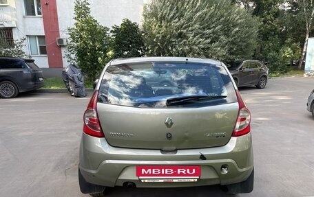 Renault Sandero I, 2011 год, 600 000 рублей, 4 фотография