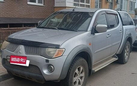 Mitsubishi L200 IV рестайлинг, 2007 год, 990 000 рублей, 1 фотография