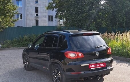 Volkswagen Tiguan I, 2008 год, 800 000 рублей, 3 фотография