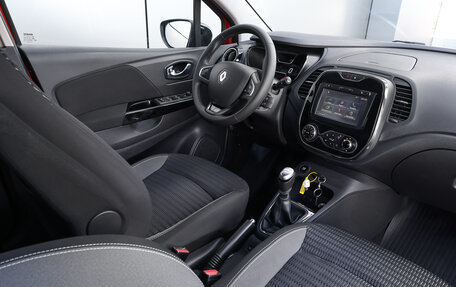 Renault Kaptur I рестайлинг, 2018 год, 1 398 000 рублей, 9 фотография