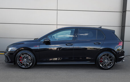 Volkswagen Golf GTI, 2022 год, 2 798 000 рублей, 7 фотография