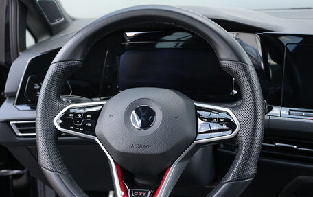 Volkswagen Golf GTI, 2022 год, 2 798 000 рублей, 17 фотография