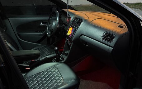 Volkswagen Polo VI (EU Market), 2012 год, 1 000 000 рублей, 15 фотография
