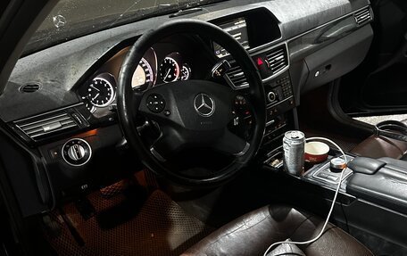 Mercedes-Benz E-Класс, 2011 год, 980 000 рублей, 7 фотография