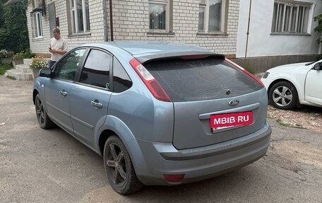 Ford Focus II рестайлинг, 2006 год, 180 000 рублей, 5 фотография