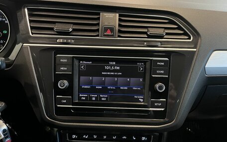 Volkswagen Tiguan II, 2017 год, 2 449 000 рублей, 13 фотография