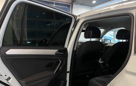 Volkswagen Tiguan II, 2017 год, 2 449 000 рублей, 25 фотография