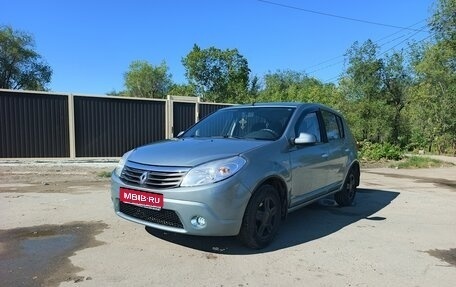 Renault Sandero I, 2012 год, 455 000 рублей, 1 фотография
