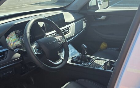 Chery Tiggo 4 I рестайлинг, 2025 год, 1 800 000 рублей, 6 фотография