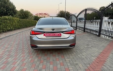 Lexus ES VII, 2019 год, 3 370 000 рублей, 6 фотография