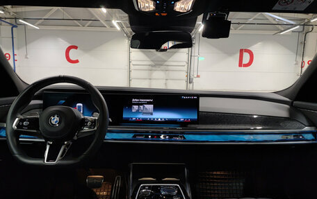 BMW 7 серия, 2023 год, 11 599 000 рублей, 14 фотография