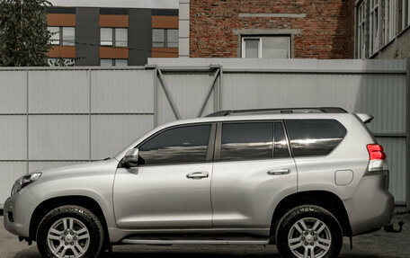 Toyota Land Cruiser Prado 150 рестайлинг 2, 2013 год, 2 600 000 рублей, 8 фотография