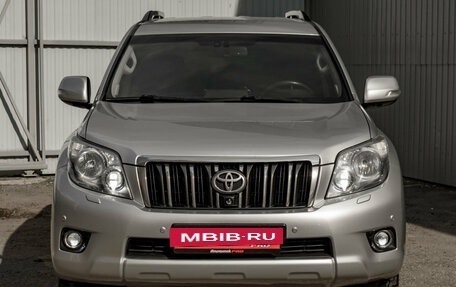 Toyota Land Cruiser Prado 150 рестайлинг 2, 2013 год, 2 600 000 рублей, 2 фотография