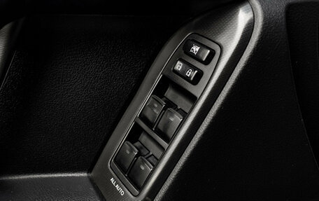 Toyota Land Cruiser Prado 150 рестайлинг 2, 2013 год, 2 600 000 рублей, 25 фотография