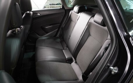 Opel Astra J, 2011 год, 889 000 рублей, 9 фотография