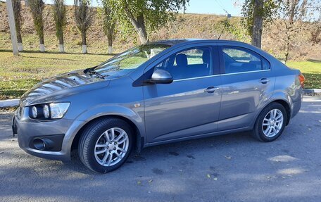Chevrolet Aveo III, 2014 год, 1 000 000 рублей, 5 фотография