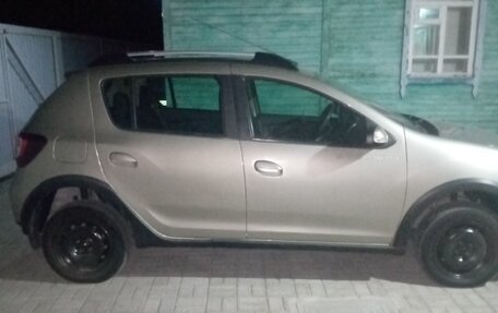 Renault Sandero II рестайлинг, 2016 год, 880 000 рублей, 9 фотография