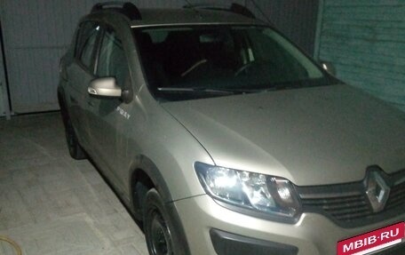 Renault Sandero II рестайлинг, 2016 год, 880 000 рублей, 8 фотография