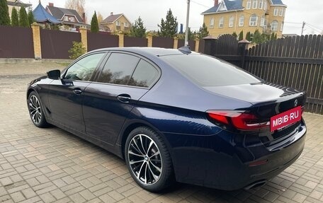 BMW 5 серия, 2022 год, 4 850 000 рублей, 3 фотография