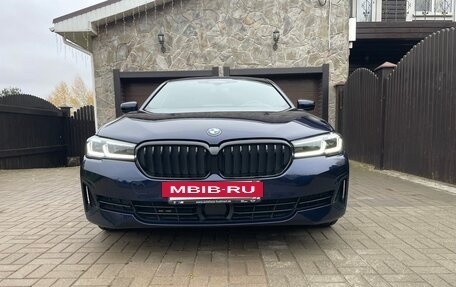 BMW 5 серия, 2022 год, 4 850 000 рублей, 8 фотография