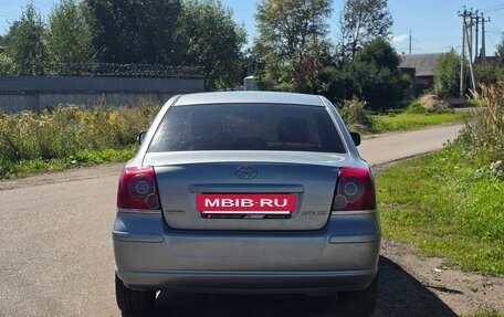 Toyota Avensis III рестайлинг, 2008 год, 700 000 рублей, 3 фотография
