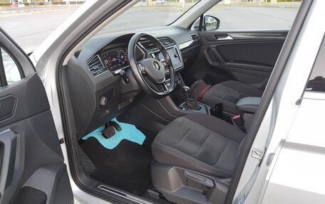 Volkswagen Tiguan II, 2020 год, 2 145 000 рублей, 9 фотография