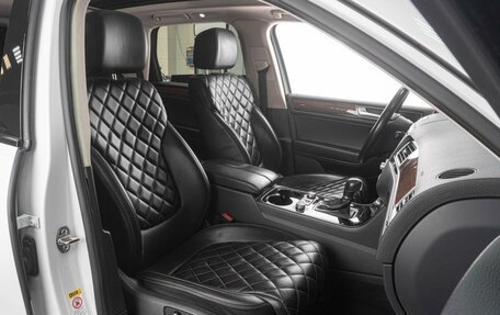 Volkswagen Touareg III, 2018 год, 3 289 000 рублей, 13 фотография