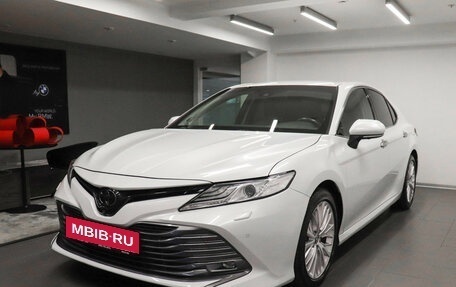 Toyota Camry, 2019 год, 2 849 000 рублей, 12 фотография