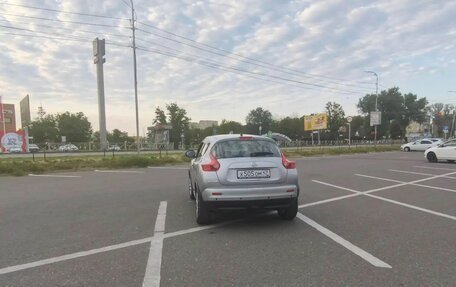 Nissan Juke II, 2013 год, 850 000 рублей, 3 фотография