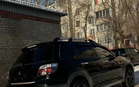 Mitsubishi Outlander III рестайлинг 3, 2004 год, 1 200 000 рублей, 5 фотография