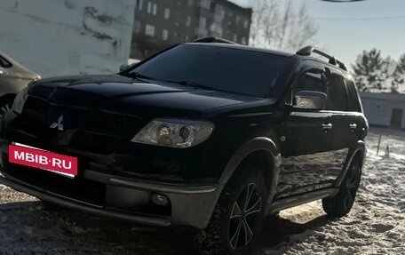 Mitsubishi Outlander III рестайлинг 3, 2004 год, 1 200 000 рублей, 11 фотография