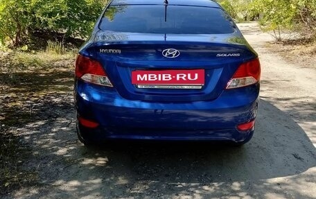 Hyundai Solaris II рестайлинг, 2013 год, 680 000 рублей, 3 фотография