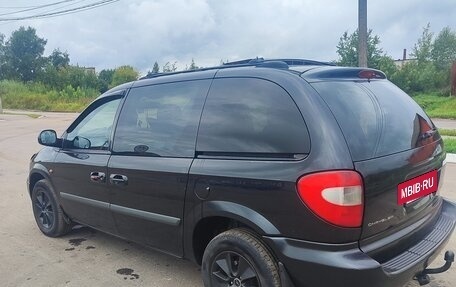 Chrysler Voyager IV, 2004 год, 800 000 рублей, 2 фотография