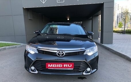 Toyota Camry, 2015 год, 1 880 000 рублей, 9 фотография