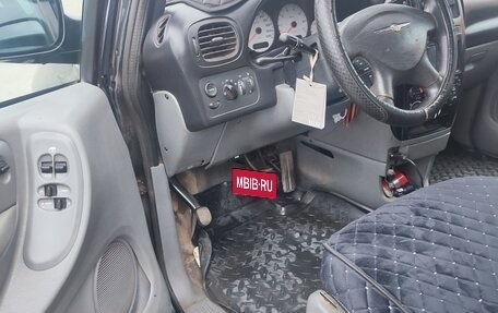 Chrysler Voyager IV, 2004 год, 800 000 рублей, 11 фотография