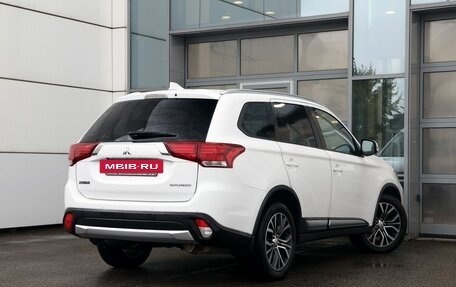 Mitsubishi Outlander III рестайлинг 3, 2018 год, 1 849 000 рублей, 4 фотография