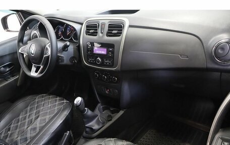 Renault Logan II, 2021 год, 1 249 000 рублей, 5 фотография