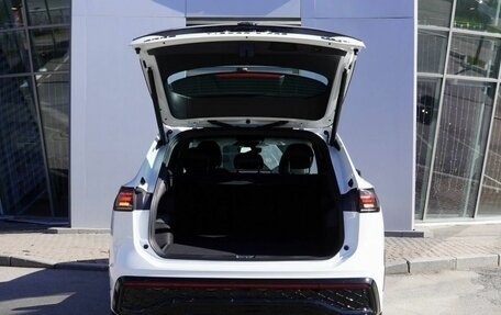 Volkswagen Tiguan, 2026 год, 4 990 000 рублей, 24 фотография