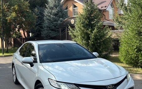 Toyota Camry, 2021 год, 3 070 000 рублей, 8 фотография