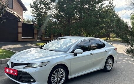 Toyota Camry, 2021 год, 3 070 000 рублей, 11 фотография