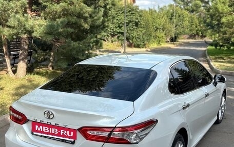 Toyota Camry, 2021 год, 3 070 000 рублей, 6 фотография