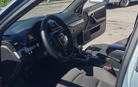 Audi A4, 2001 год, 420 000 рублей, 16 фотография