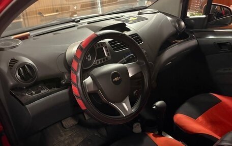 Chevrolet Spark III, 2014 год, 780 000 рублей, 2 фотография