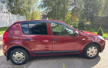 Renault Sandero I, 2012 год, 640 000 рублей, 4 фотография