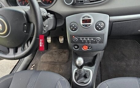 Renault Clio RS III, 2008 год, 860 000 рублей, 11 фотография