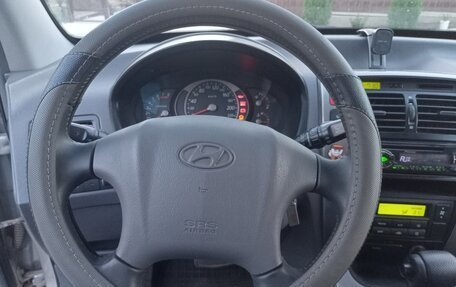 Hyundai Tucson III, 2005 год, 750 000 рублей, 4 фотография