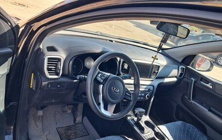 KIA Sportage IV рестайлинг, 2021 год, 1 500 000 рублей, 6 фотография