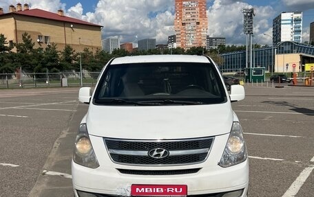 Hyundai Grand Starex Grand Starex I рестайлинг 2, 2008 год, 650 000 рублей, 1 фотография