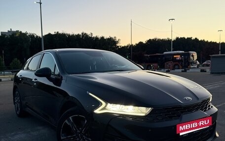 KIA K5, 2021 год, 2 250 000 рублей, 2 фотография