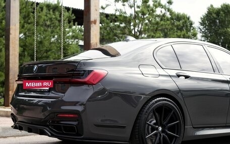 BMW 7 серия, 2019 год, 7 900 000 рублей, 17 фотография